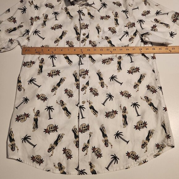 VSTR Button-Up Shirt Skull Hula Dancers Palm Trees Pattern Unique Mens Medium - Picture 12 of 14